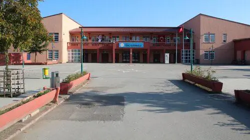 koc-ilkogretim-okulu-2